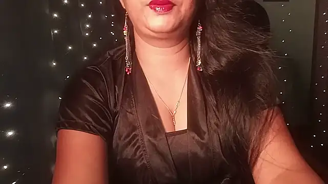 Snapshot of YourModhu chatting on July 4, 2026, 6:03 pm YourModhu online show from July 4, 2026, 6:03 pm