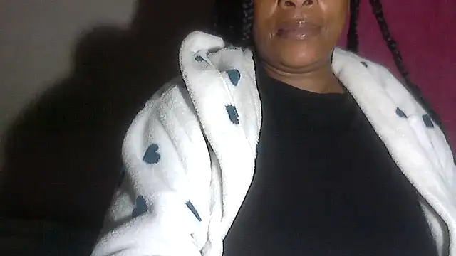 Choco-Coco10 online show from September 27, 2025, 11:10 pm