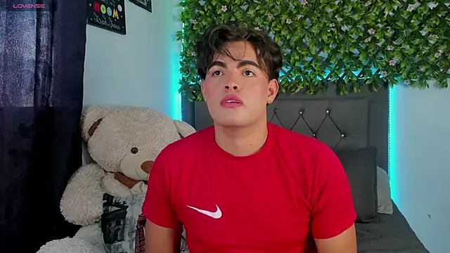 Snapshot of kamii_22 chatting on January 11, 2025, 5:29 pm kamii 22 online show from January 11, 2025, 5:29 pm