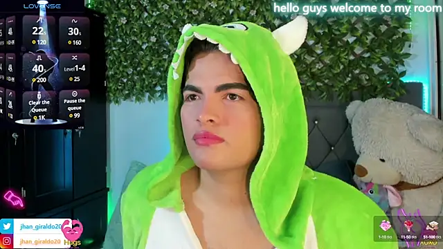 Snapshot of kamii_22 chatting on February 13, 2025, 8:17 am kamii 22 online show from February 13, 2025, 8:17 am