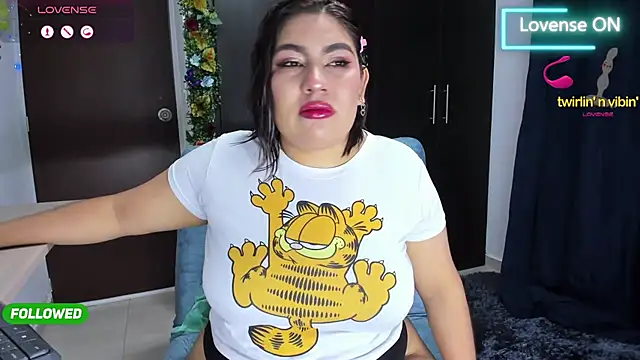 ElikoLanny  online show from February 25, 2026, 3:16 am