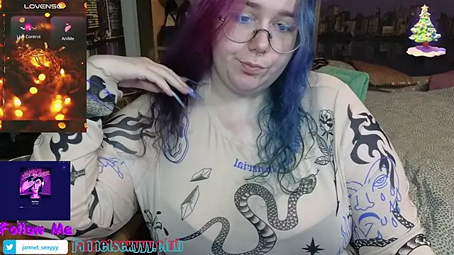 JannetPie online show from January 4, 2025, 6:09 pm