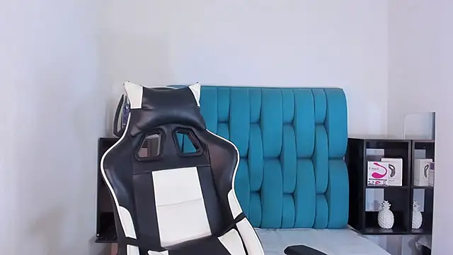 AlanNaughty online show from February 15, 2025, 8:54 pm