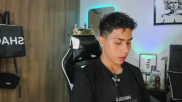 AlanNaughty online show from February 12, 2026, 6:52 am