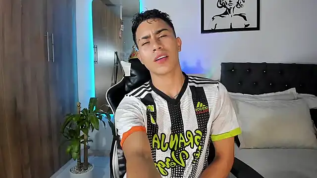 AlanNaughty online show from March 26, 2026, 11:54 pm