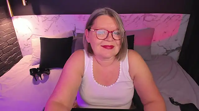 Shannonshine online show from November 5, 2025, 1:11 pm