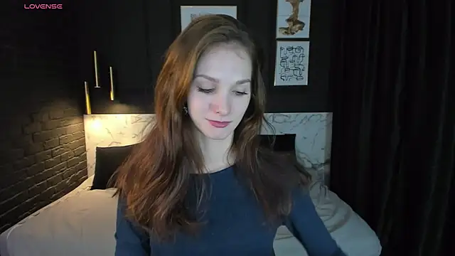 MirandaGlow online show from January 28, 2025, 5:43 am