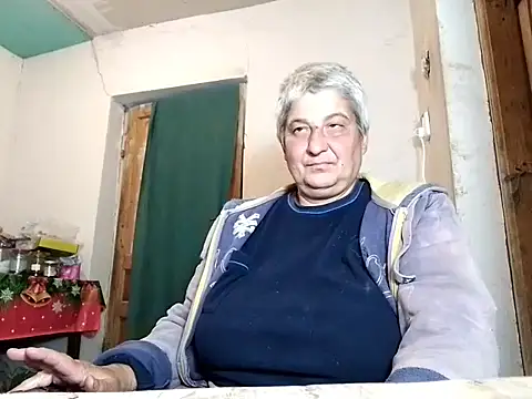 ExquisiteMature online show from October 4, 2025, 5:33 pm