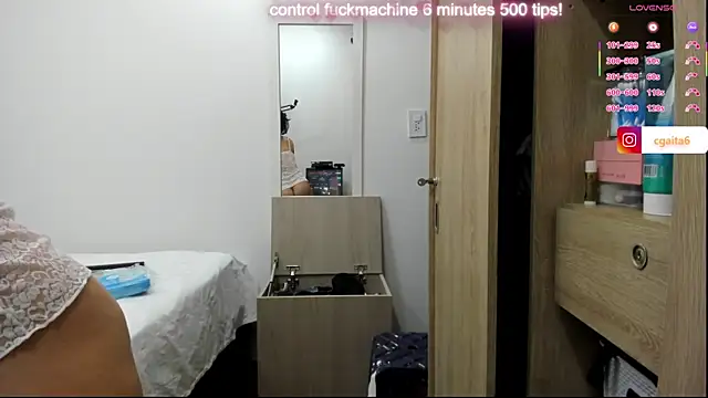 carolgaita online show from September 26, 2025, 11:03 am