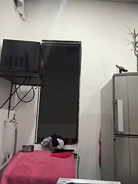 carolgaita online show from October 15, 2025, 10:04 am