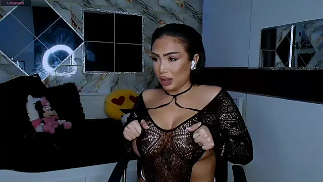 mistress meryem online show from September 21, 2025, 4:25 am