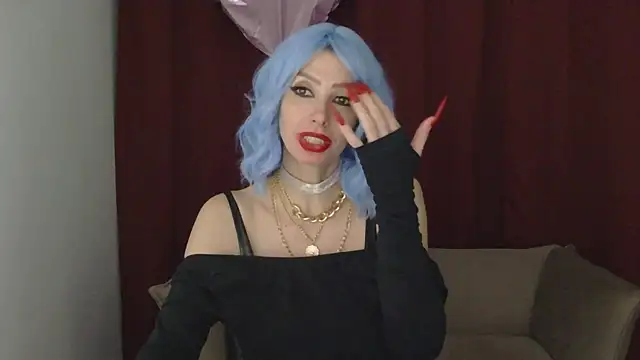Snapshot of WhiteQueen888 chatting on February 8, 2025, 8:10 pm WhiteQueen888 online show from February 8, 2025, 8:10 pm