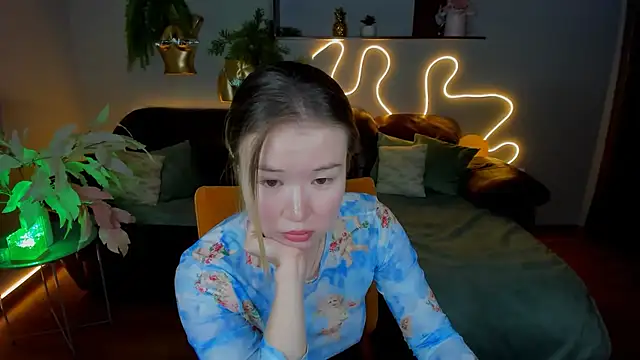 PollyOcean online show from December 15, 2024, 10:50 am