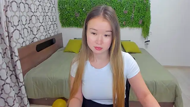 PollyOcean online show from December 20, 2024, 2:05 pm