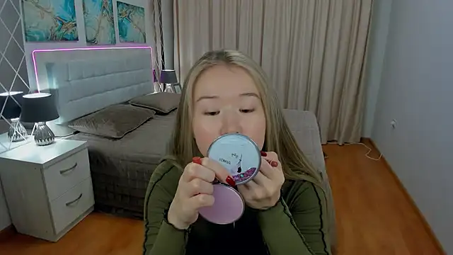 PollyOcean online show from January 30, 2025, 10:50 am