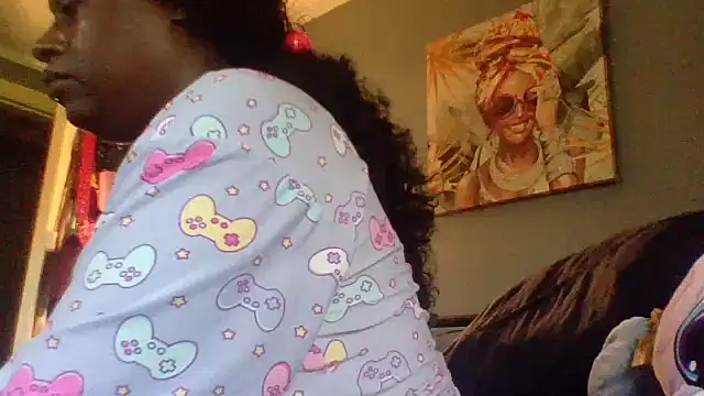 msdeedee online show from September 20, 2025, 12:28 pm