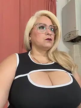 x elena x online show from March 3, 2026, 9:59 am