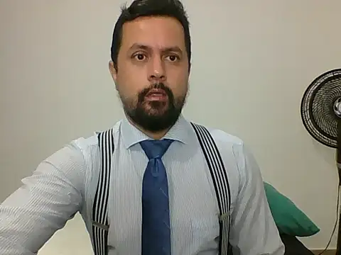 TRIISTAN KING10 online show from December 5, 2024, 7:38 pm