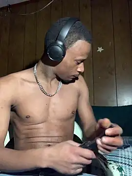 Tristris100 online show from December 11, 2024, 11:00 pm