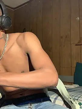 Tristris100 online show from December 13, 2024, 1:37 am