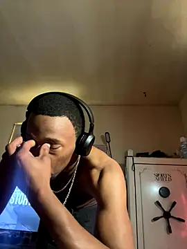 Tristris100 online show from October 30, 2025, 6:19 pm