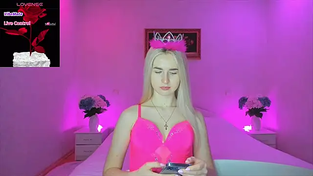 Snapshot of AnnaCarrera chatting on January 11, 2025, 10:51 pm AnnaCarrera online show from January 11, 2025, 10:51 pm