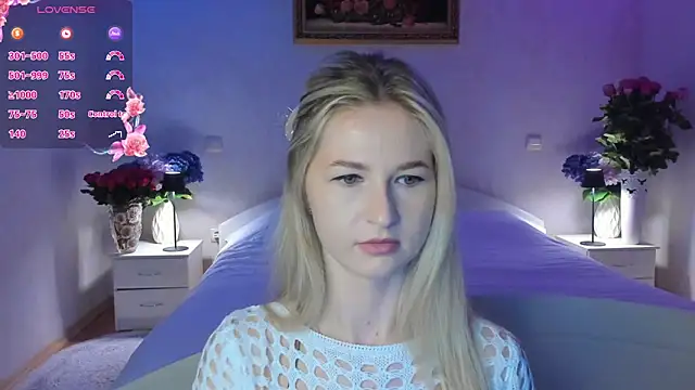 AnnaCarrera online show from March 6, 2026, 9:44 pm