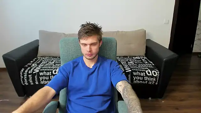 maks wolfis online show from January 6, 2025, 8:57 am