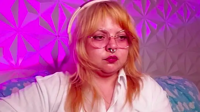 Satyn doll online show from October 12, 2025, 1:59 am