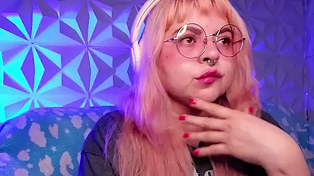 Satyn doll online show from March 29, 2026, 9:59 pm