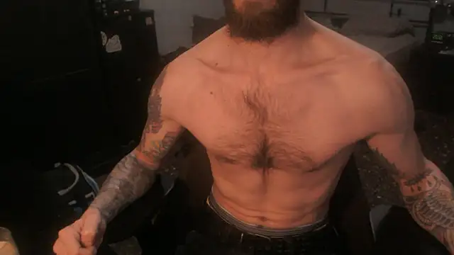 SexxxyLouis online show from March 9, 2026, 5:06 pm