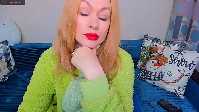 EllenMoore online show from February 3, 2026, 3:04 am