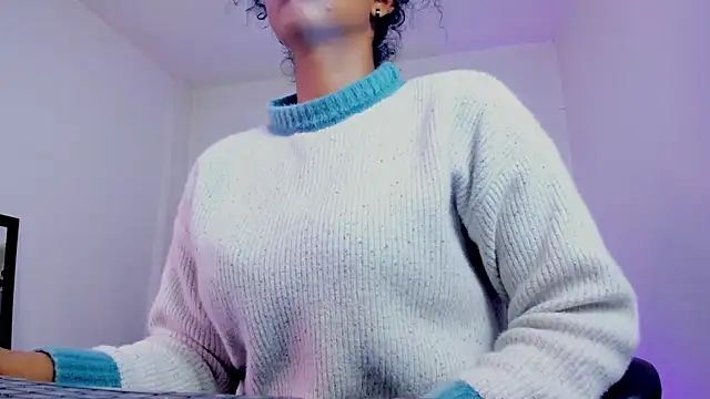 Ellie Alves online show from October 1, 2025, 1:39 pm