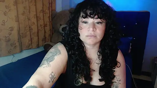 ANGELIQUE KLANE online show from December 16, 2025, 3:44 am