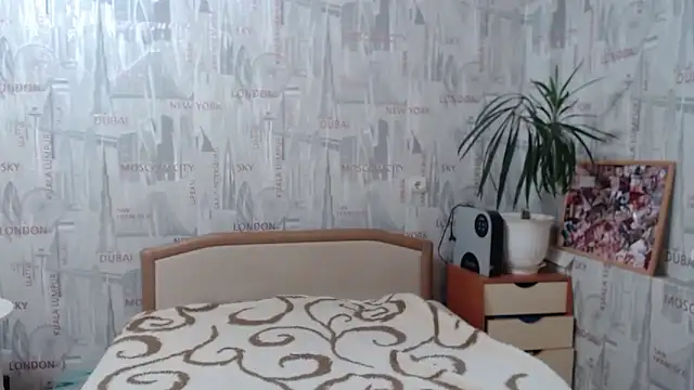 GinaQSoul online show from October 3, 2025, 9:39 am