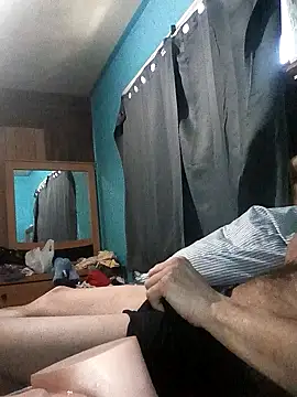 Snapshot of Bwc4u2Ride chatting on February 18, 2026, 5:09 pm Bwc4u2Ride online show from February 18, 2026, 5:09 pm