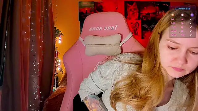 GoodWitch  online show from September 19, 2025, 6:59 am