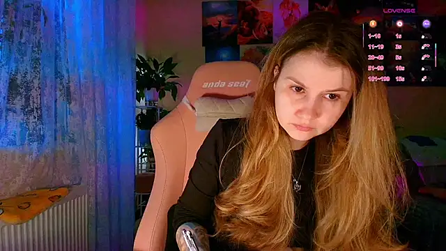 GoodWitch  online show from February 18, 2026, 7:37 am