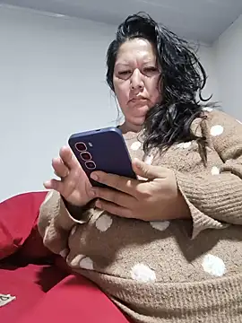 Snapshot of Brenda_Berck_ chatting on June 10, 2026, 10:36 am Brenda Berck online show from June 10, 2026, 10:36 am