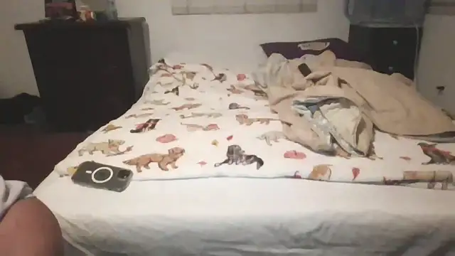 Snapshot of Pantychubs69 chatting on November 5, 2025, 6:13 am Pantychubs69 online show from November 5, 2025, 6:13 am