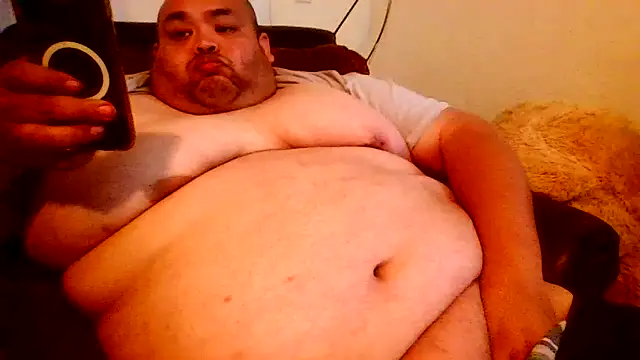 Snapshot of Pantychubs69 chatting on March 3, 2026, 8:26 pm Pantychubs69 online show from March 3, 2026, 8:26 pm