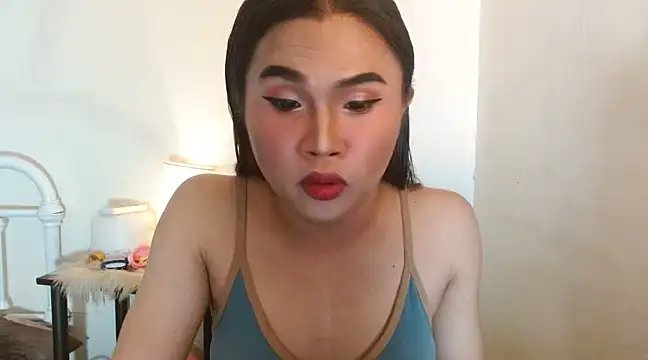 JustineBIGCUM online show from December 5, 2024, 6:43 am