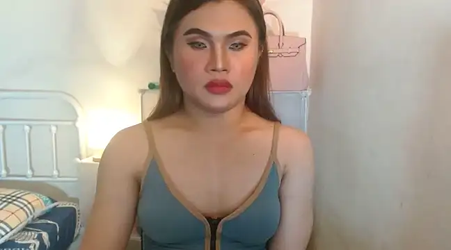 JustineBIGCUM online show from February 17, 2025, 10:40 am