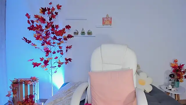 SophieHunt online show from February 13, 2025, 9:49 pm