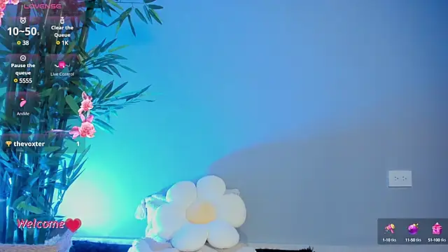 SophieHunt online show from March 11, 2025, 10:31 pm