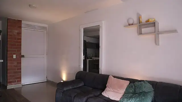  Vahos  online show from October 19, 2025, 5:13 pm