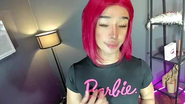 Snapshot of TranSEXUALDIVA chatting on October 1, 2025, 4:51 am TranSEXUALDIVA online show from October 1, 2025, 4:51 am