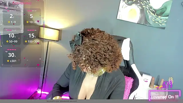 Snapshot of TranSEXUALDIVA chatting on October 7, 2025, 7:49 am TranSEXUALDIVA online show from October 7, 2025, 7:49 am