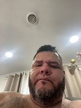 Gabihotxxx1 online show from December 20, 2025, 2:35 pm