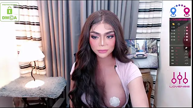 Fantacyoflove online show from October 5, 2025, 7:23 pm